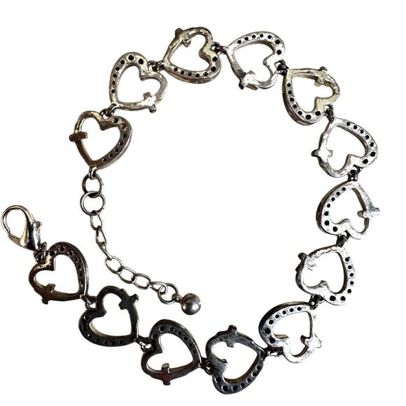 Rhinestone Heart  cross Link Bracelet - Picture 3 of 11